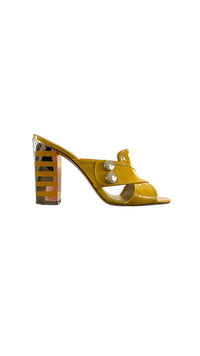 Marc Jacobs patent leather sandals