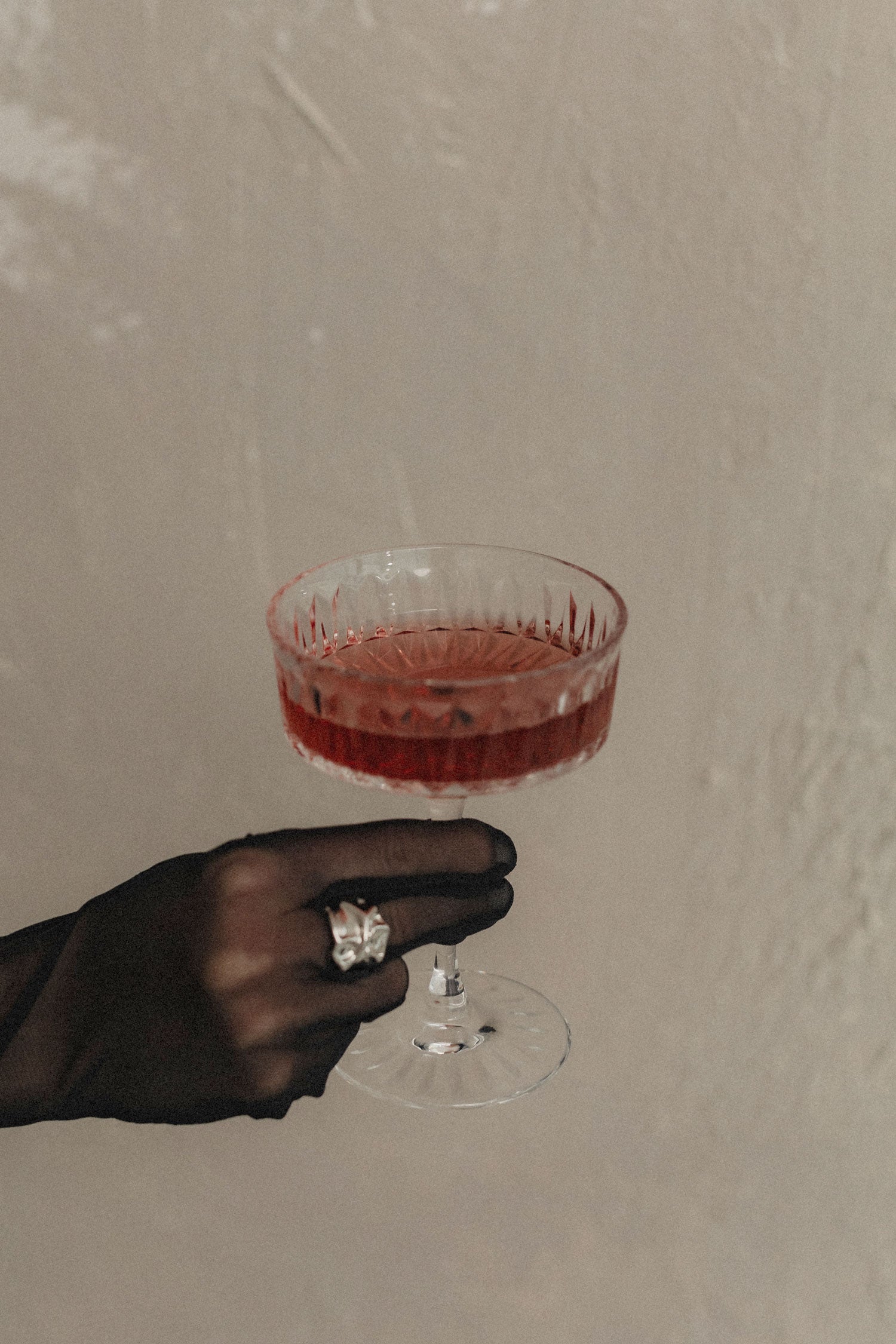 kaboompics_valentines-vogue-a-chic-and-aesthetic-photo-collection-for-romantic-inspiration-34670.jpg